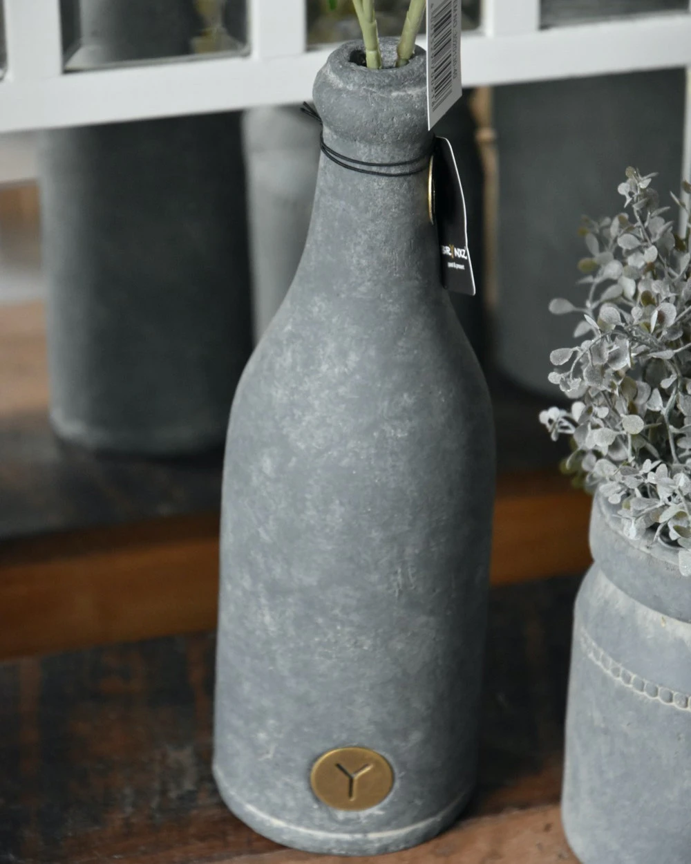 Aardewerk fles Majestic grijs, Brynxz Aardewerk Fles Majestic Grijs, Brynxz -Mode-Woondecoratiewinkel aardewerk fles majestic grijs brynxz 2