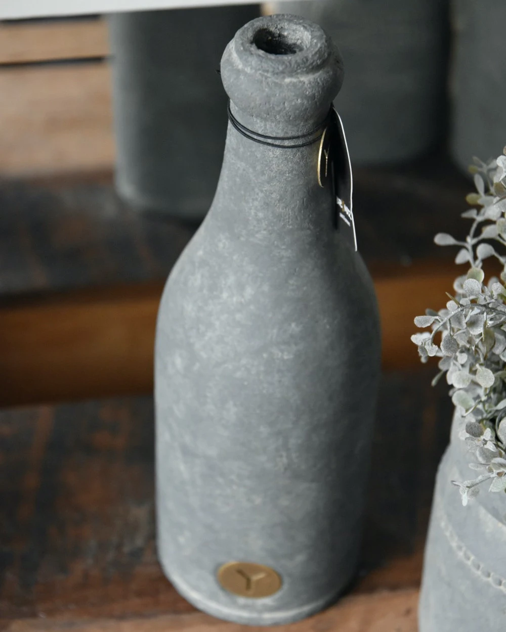 Aardewerk fles Majestic grijs, Brynxz Aardewerk Fles Majestic Grijs, Brynxz -Mode-Woondecoratiewinkel aardewerk fles majestic grijs