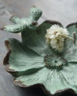 Bloemvorm Antiek Turkoois Schaaltje Met Vogeltje