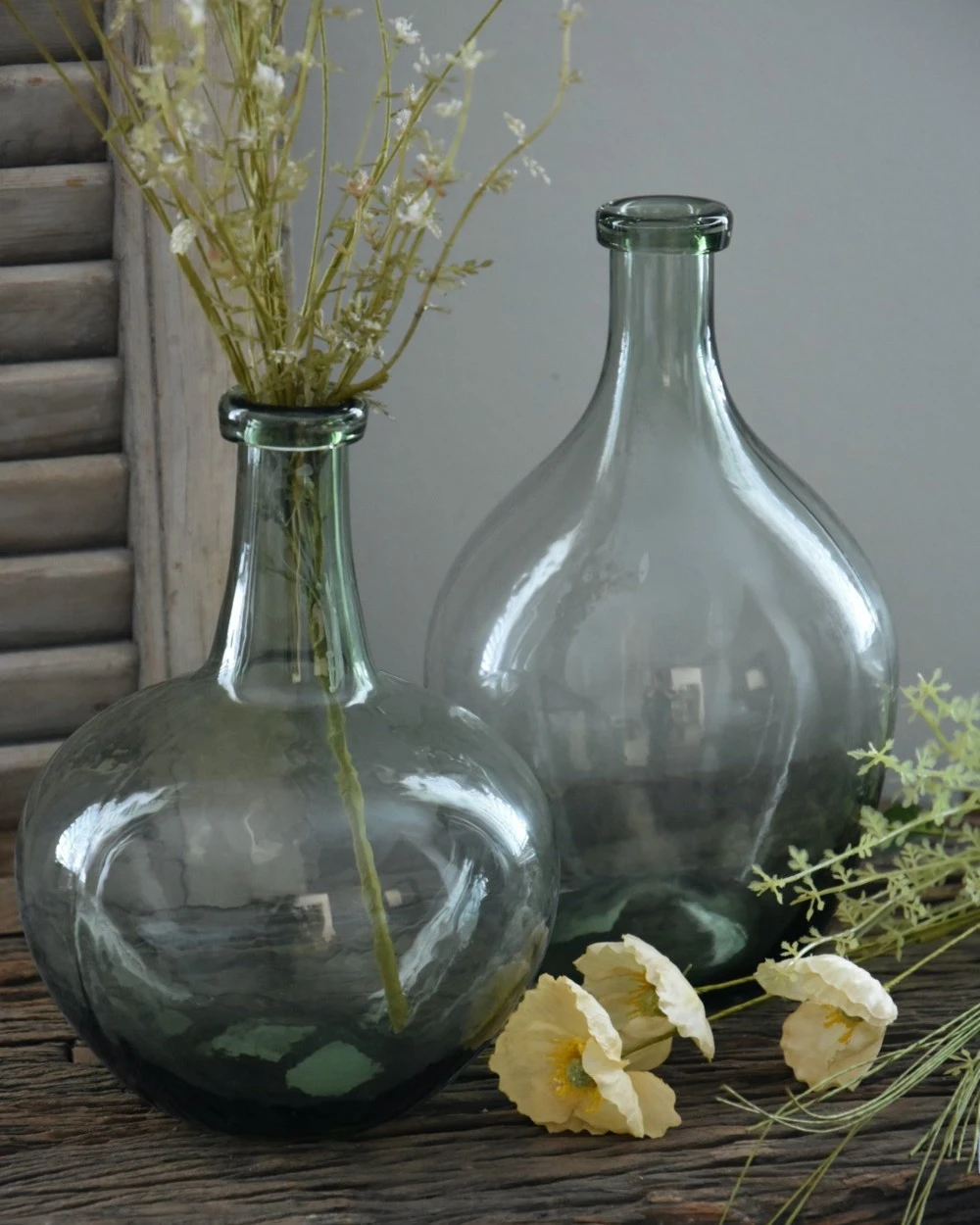 Bolle ballonvaas met groene gloed, IB Laursen Bolle Ballonvaas Met Groene Gloed, IB Laursen -Mode-Woondecoratiewinkel bolle ballonvaas met groene gloed ib laursen 1