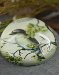 Brocante Glazen Halve Bol Vogel Op Tak, Groot -Mode-Woondecoratiewinkel brocante glazen halve bol vogel op tak groot 6