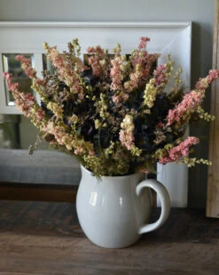 Droogbloemen Biedermeier Met Hortensia's En Riddersporen -Mode-Woondecoratiewinkel droogbloemen biedermeier met hortensia s en riddersporen 5