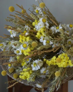 Droogbloemen Boeket In Naturel Geel En Wit -Mode-Woondecoratiewinkel droogbloemen boeket in naturel geel en wit 2