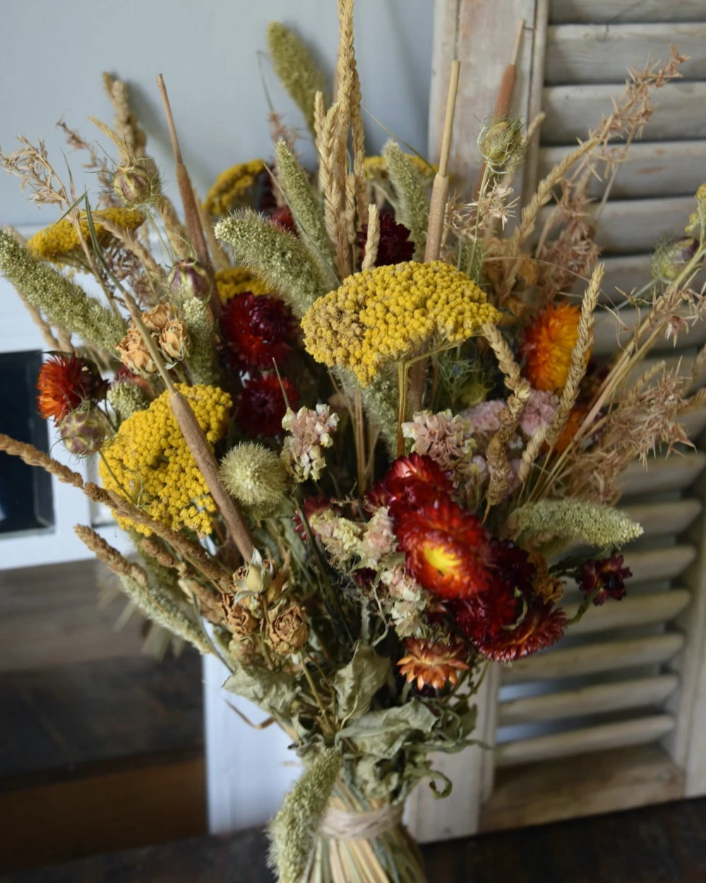 Droogbloemen plukboeket in naturel, oranje/rood, warm geel en groen Droogbloemen Plukboeket In Naturel, Oranje/rood, Warm Geel En Groen -Mode-Woondecoratiewinkel droogbloemen plukboeket in naturel oranjerood warm geel en groen 6