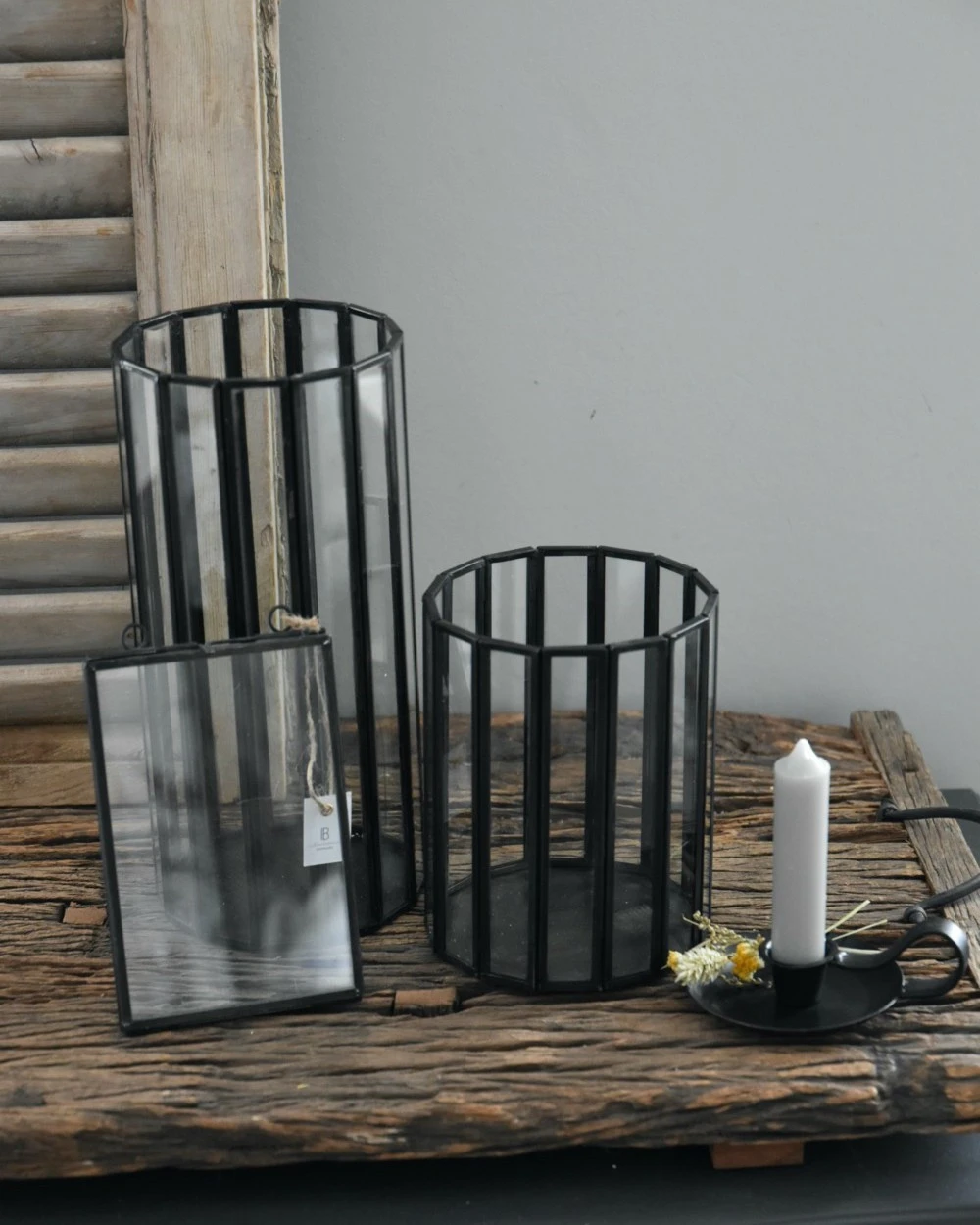 Fotolijstje glas in metaal met ophang oogjes Fotolijstje Glas In Metaal Met Ophang Oogjes -Mode-Woondecoratiewinkel fotolijstje glas in metaal met ophang oogjes 2