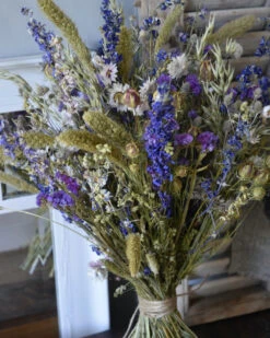 Gemengd Droogbloemen Boeket In Naturel Groen Lila En Blauw -Mode-Woondecoratiewinkel gemengd droogbloemen boeket in naturel groen lila en blauw 7