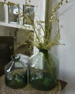 Glazen Apothekers Fles In Het Groen Met Embleem Klein, IB Laursen -Mode-Woondecoratiewinkel glazen apothekers fles in het groen met embleem groot ib laursen 3