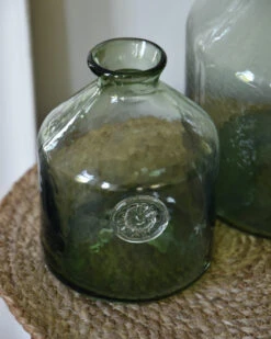 Glazen Apothekers Fles In Het Groen Met Embleem Klein, IB Laursen -Mode-Woondecoratiewinkel glazen apothekers fles in het groen met embleem groot ib laursen 4