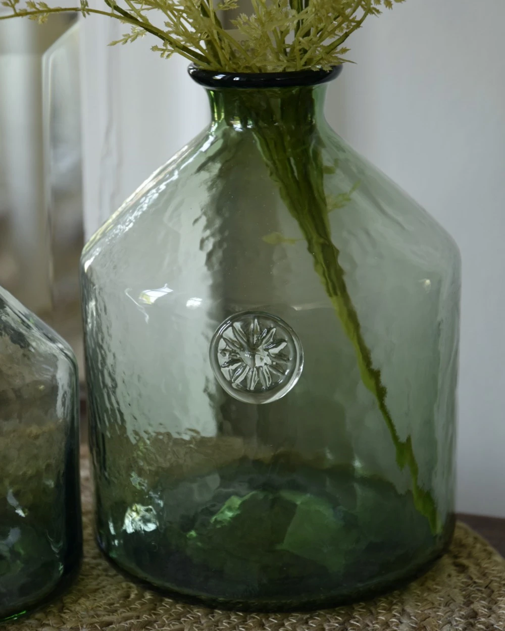 Glazen apothekers fles in het groen met embleem groot, IB Laursen Glazen Apothekers Fles In Het Groen Met Embleem Groot, IB Laursen -Mode-Woondecoratiewinkel glazen apothekers fles in het groen met embleem groot ib laursen 7