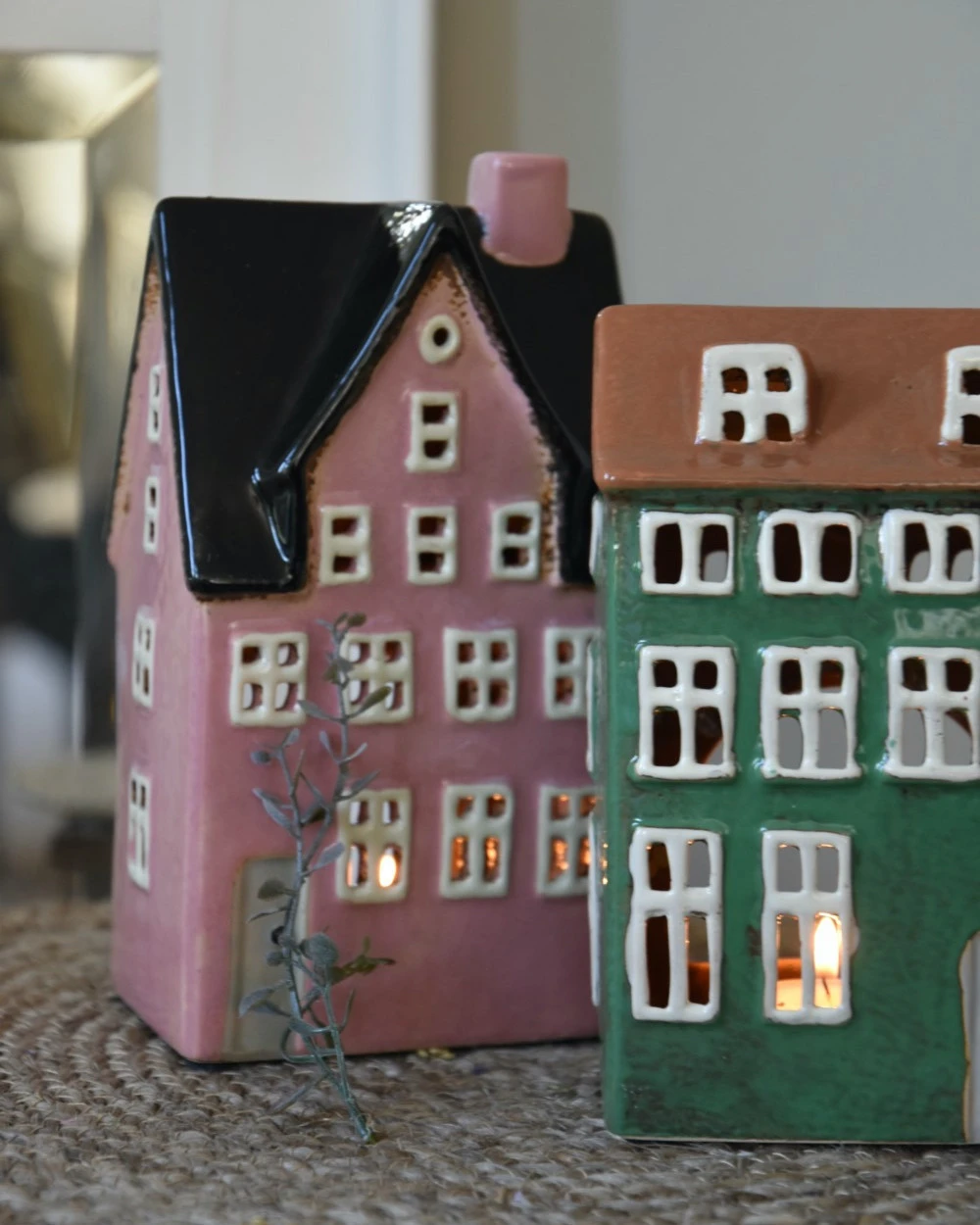 Groen pakhuis Nyhavn theelicht met lichte ramen en dakkapellen, IB Laursen Groen Pakhuis Nyhavn Theelicht Met Lichte Ramen En Dakkapellen, IB Laursen -Mode-Woondecoratiewinkel groen pakhuis nyhavn theelicht met lichte ramen en dakkapellen ib laursen 1