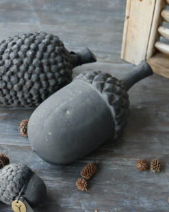 Grote Aardewerk Eikel/ Acorn Van Brynxz -Mode-Woondecoratiewinkel grote aardewerk eikel acorn van brynxz 6