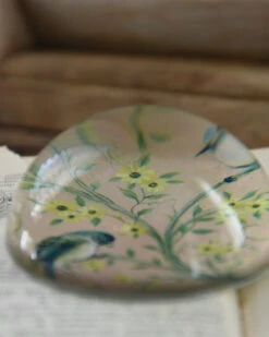 Halve Bol Van Glas Met Vogels In Pastel -Mode-Woondecoratiewinkel halve bol van glas met vogels in pastel 4