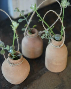 Handgemaakte Aardewerk Flesjes Met Ophang Touw Set Van 3, IB Laursen