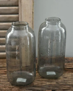 Hoge Vaas Met Bubbels, Zilvermetaal En Grijze Gloed -Mode-Woondecoratiewinkel hoge vaas met bubbels metaal en grijze gloed 1