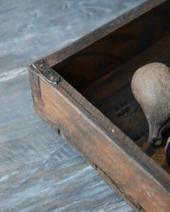 Houten Bak Met Metalen Beugeltjes, Unique IB Laursen -Mode-Woondecoratiewinkel houten bak met metalen beugeltjes unique ib laursen 5