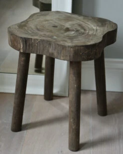 Houten Kruk Met Golvend Blad -Mode-Woondecoratiewinkel houten kruk met golvend blad 5