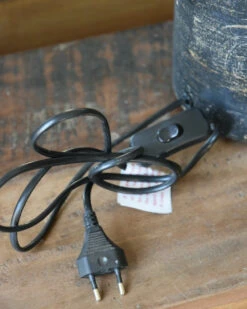 Houten Lampenvoet In Antiek Zwart -Mode-Woondecoratiewinkel houten lampenvoet in antiek zwart 7