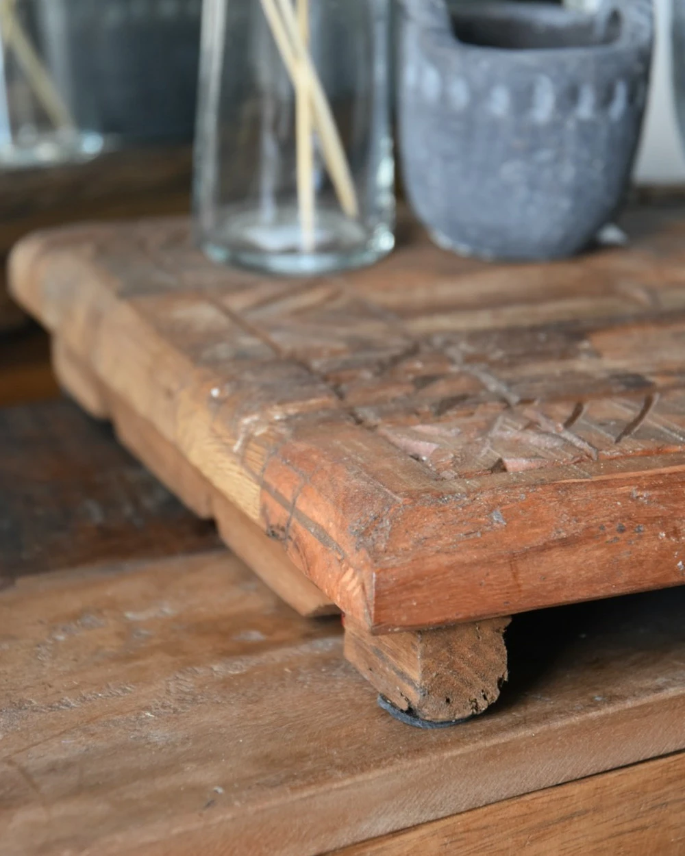 Houtsnijwerk decoratie plateau, IB Laursen Houtsnijwerk Decoratie Plateau, IB Laursen -Mode-Woondecoratiewinkel houtsnijwerk decoratie plateau ib laursen 4