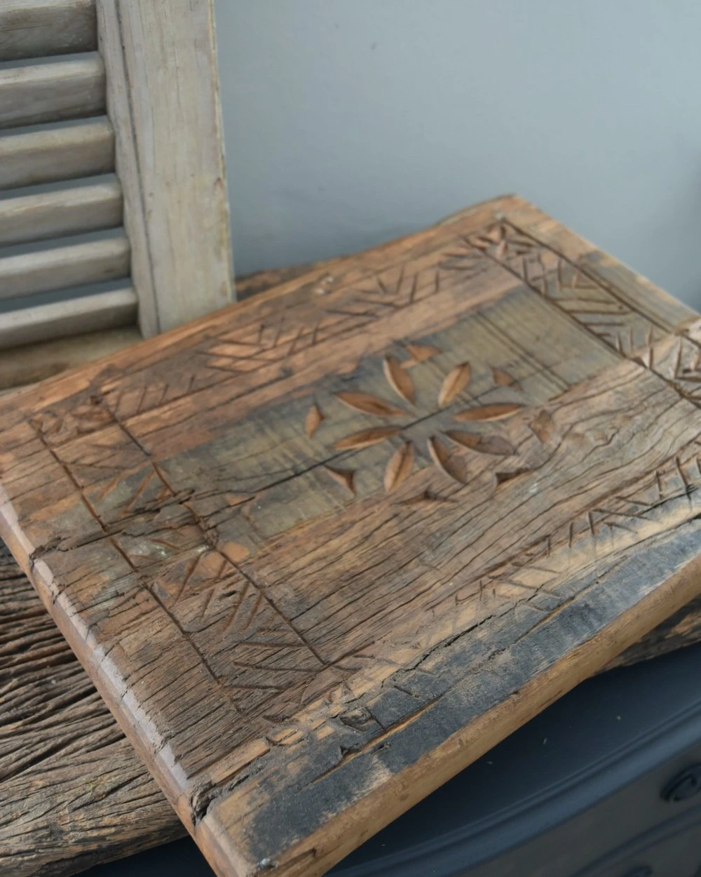 Houtsnijwerk decoratie plateau, IB Laursen Houtsnijwerk Decoratie Plateau, IB Laursen -Mode-Woondecoratiewinkel houtsnijwerk decoratie plateau ib laursen 5