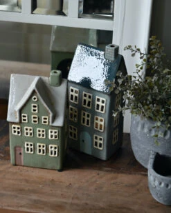 Keramiek Theelicht Huis Nyhavn In Zee Blauw, IB Laursen 9 Keramiek Theelicht Huis Nyhavn In Zee Blauw, IB Laursen -Mode-Woondecoratiewinkel keramiek theelicht pakhuis nyhavn in zee blauw ib laursen 7