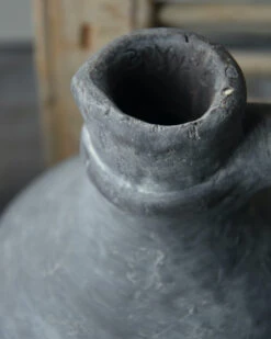 Kruik Kannetje Met Oor In Vintage Grijs Groot, Brynxz -Mode-Woondecoratiewinkel kruik kannetje met oor in vintage grijs groot brynxz 4