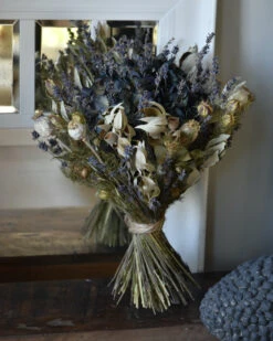 Lavendel Hortensia Biedermeier Droogbloemen Boeket -Mode-Woondecoratiewinkel lavendel hortensia biedermeier droogbloemen boeket 1 4