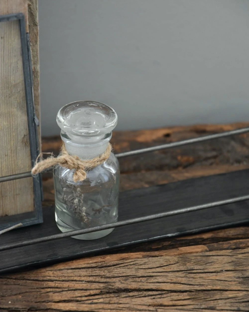 Metalen decoratie plank, IB Laursen Metalen Decoratie Plank, IB Laursen -Mode-Woondecoratiewinkel metalen decoratie plank ib laursen 4