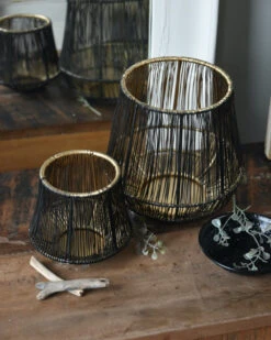 Metalen Draad Windlicht Zwart Goud Groot -Mode-Woondecoratiewinkel metalen draad windlicht zwart goud groot 2