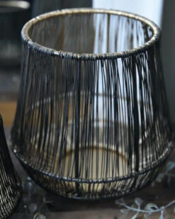 Metalen Draad Windlicht Zwart Goud Groot -Mode-Woondecoratiewinkel metalen draad windlicht zwart goud groot 5