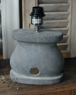 Ovale Lampenvoet Van Aardewerk In Majestic Grijs, Brynxz -Mode-Woondecoratiewinkel ovale lampenvoet van aardewerk in majestic grijs brynxz 6