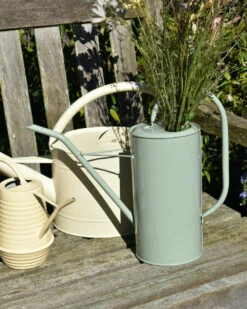 Pastel Groene Gieter 2,7 Liter, IB Laursen -Mode-Woondecoratiewinkel pastel groene gieter 27 liter ib laursen 3