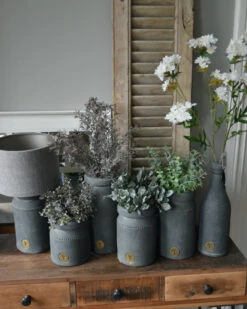 Pot Aardewerk Majestic Grijs Met Sierrandje En Kraag XL, Brynxz -Mode-Woondecoratiewinkel pot aardewerk majestic grijs met sierrandje en kraag xl brynxz 4