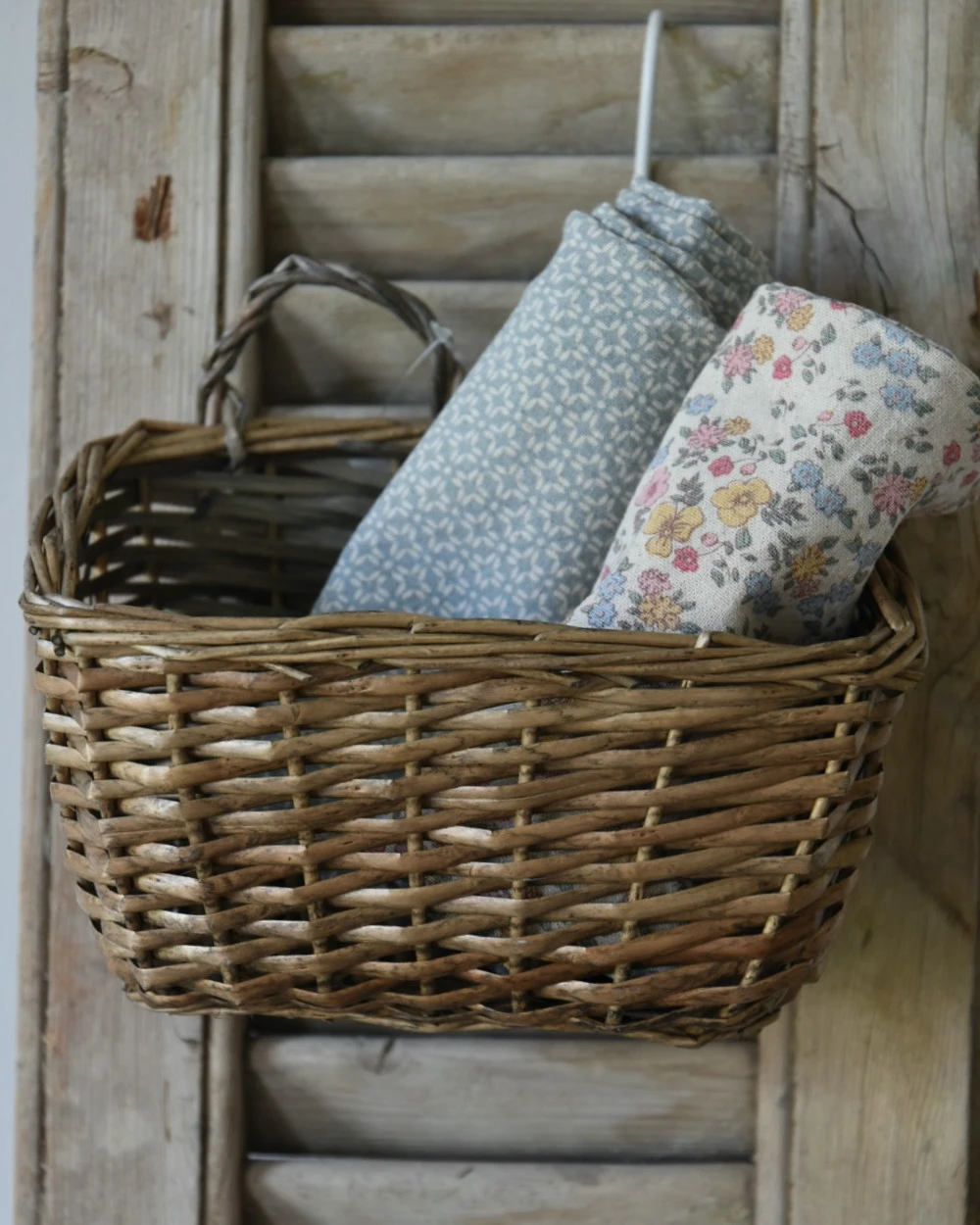 Rieten 'wand' mand met twee hengsels, IB Laursen Rieten 'wand' Mand Met Twee Hengsels, IB Laursen -Mode-Woondecoratiewinkel rieten wand mand met twee hengsels ib laursen 4