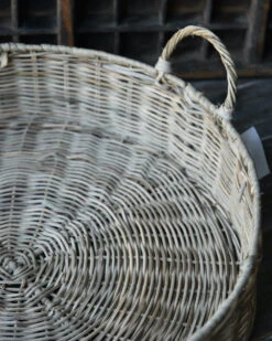 Rond Grijzig Rotan Dienblad Met Hengsels, IB Laursen 5 Rond Grijzig Rotan Dienblad Met Hengsels, IB Laursen -Mode-Woondecoratiewinkel rond grijzig rotan dienblad met hengsels ib laursen 1 3