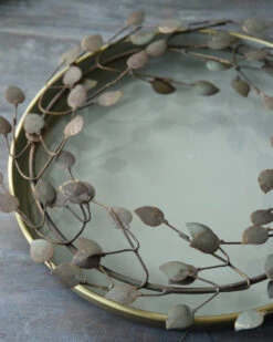 Ronde Tray Grijs Met Antiek Gouden Buitenkant, IB Laursen -Mode-Woondecoratiewinkel ronde tray grijs met antiek gouden buitenkant ib laursen 5