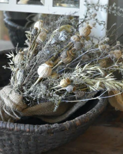 Sobere Droogbloem Toef In Oude Leemmand -Mode-Woondecoratiewinkel sobere droogbloem toef in oude leemmand 3