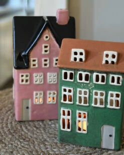 Theelicht Pakhuis Nyhavn Roze Met Zwart Dak, IB Laursen -Mode-Woondecoratiewinkel theelicht pakhuis nyhavn roze met zwart dak ib laursen 3