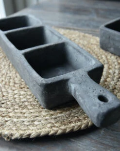 Vakkenbak Vintage Grijs Aardewerk Met Oor, 3 Vakken Brynxz -Mode-Woondecoratiewinkel vakkenbak vintage grijs aardewerk met oor 3 vakken brynxz 3