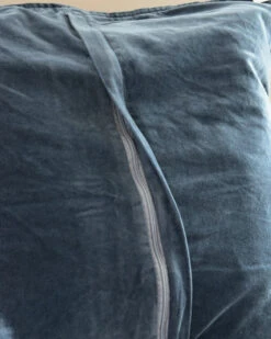 Velours Kussen Historical Blue, IB Laursen -Mode-Woondecoratiewinkel velours kussen historical blue ib laursen 6