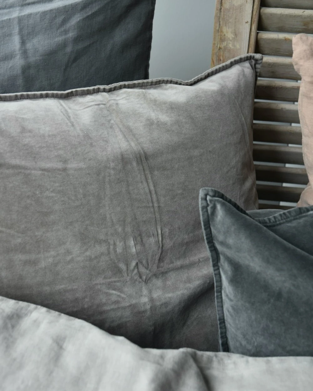 Velours kussenhoes 'linnen', IB Laursen Velours Kussenhoes 'linnen', IB Laursen -Mode-Woondecoratiewinkel velours kussenhoes linnen ib laursen 2