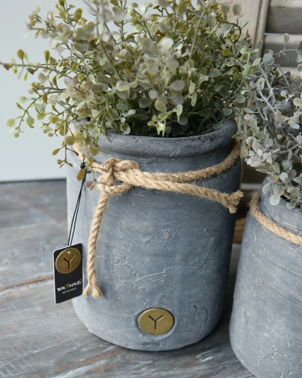Vintage grijze pot met dik touw groot, Brynxz Vintage Grijze Pot Met Dik Touw Groot, Brynxz -Mode-Woondecoratiewinkel vintage grijze pot met dik touw groot brynxz 4