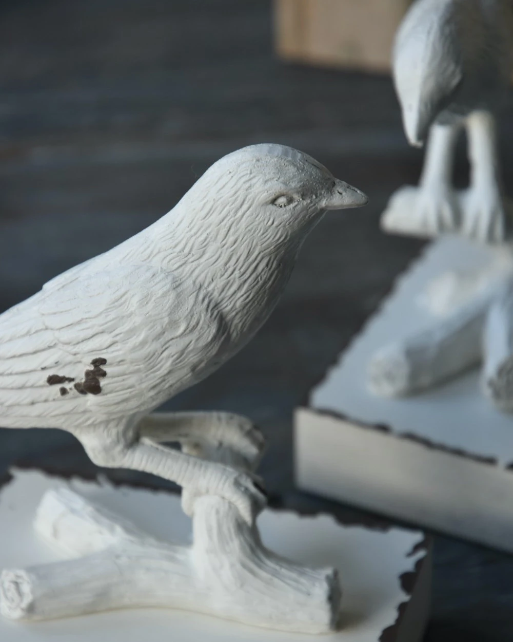 Vogel boekensteun antiek wit, set van twee Vogel Boekensteun Antiek Wit, Set Van Twee -Mode-Woondecoratiewinkel vogel boekensteun antiek wit set van twee 5