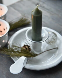 Wit Emaille Kandelaar Met Oor, IB Laursen -Mode-Woondecoratiewinkel wit emaille kandelaar met oor ib laursen 6