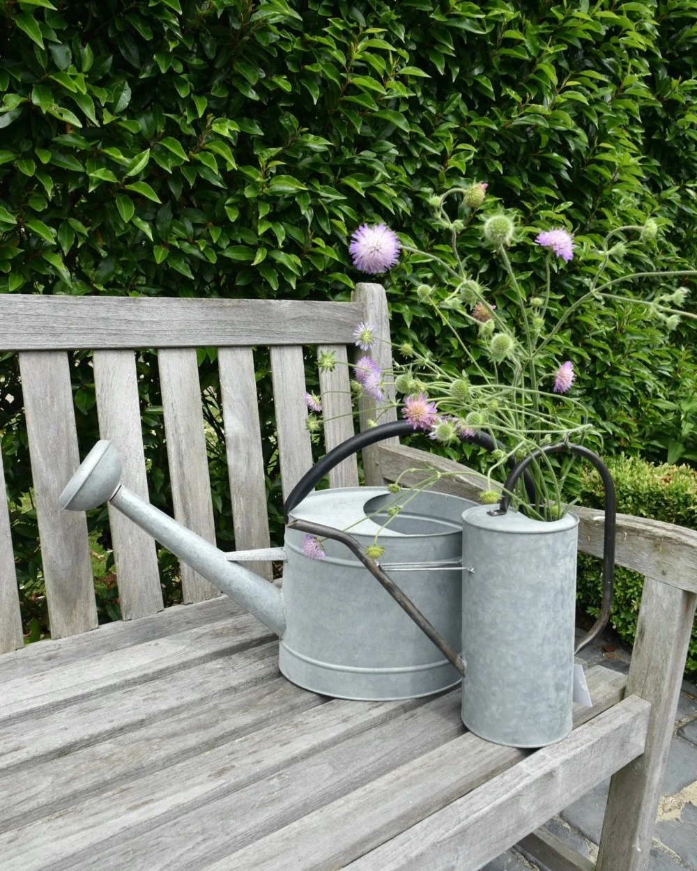 Zinken gieter met zwart handvat, IB Laursen Zinken Gieter Met Zwart Handvat, IB Laursen -Mode-Woondecoratiewinkel zinken gieter met zwart handvat ib laursen 5