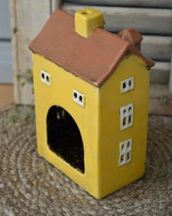 Zonnig Geel Theelicht Pakhuis Met Dakkapellen Nyhavn, IB Laursen -Mode-Woondecoratiewinkel zonnig geel theelicht pakhuis met dakkapellen nyhavn ib laursen 3