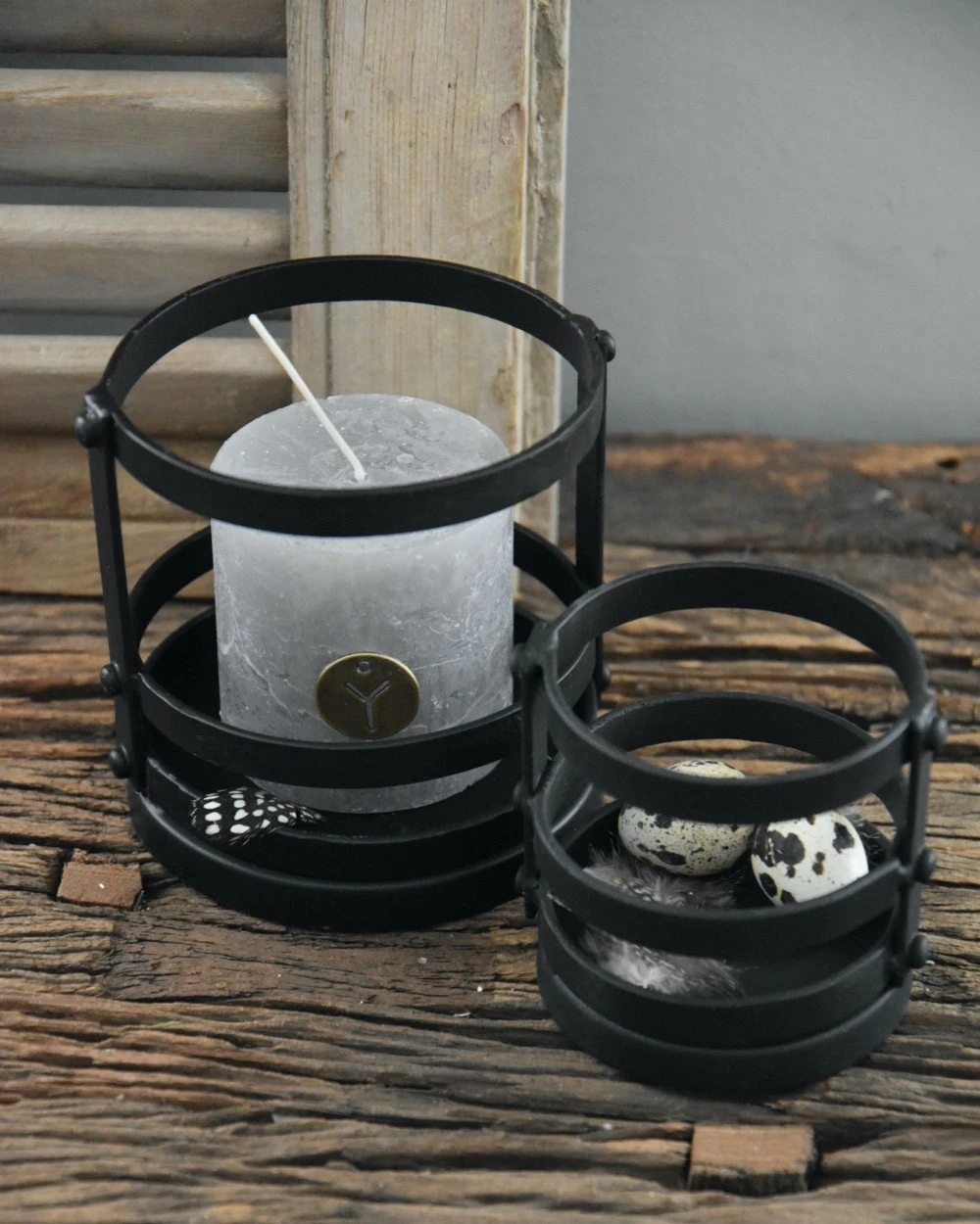 Zwart metalen houder Atmosphere groot, Brynxz Zwart Metalen Houder Atmosphere Groot, Brynxz -Mode-Woondecoratiewinkel zwart metalen houder atmosphere groot brynxz 4