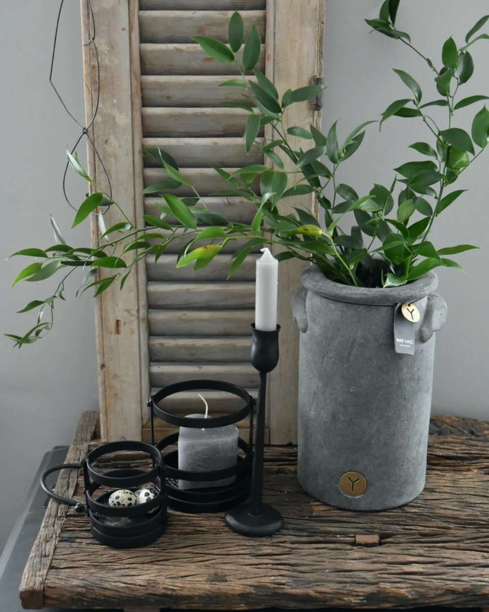 Zwart metalen houder Atmosphere groot, Brynxz Zwart Metalen Houder Atmosphere Groot, Brynxz -Mode-Woondecoratiewinkel zwart metalen houder atmosphere groot brynxz 5